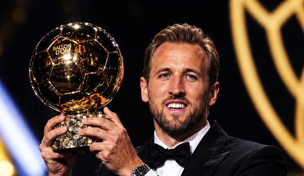 2026 Ballon d'Or &ouml;d&uuml;l&uuml;n&uuml;n kazananı belli oldu! S&uuml;rpriz isme &ccedil;ifte &ouml;d&uuml;l