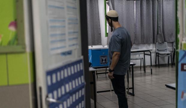 İsrail'de oy verme işlemi başladı