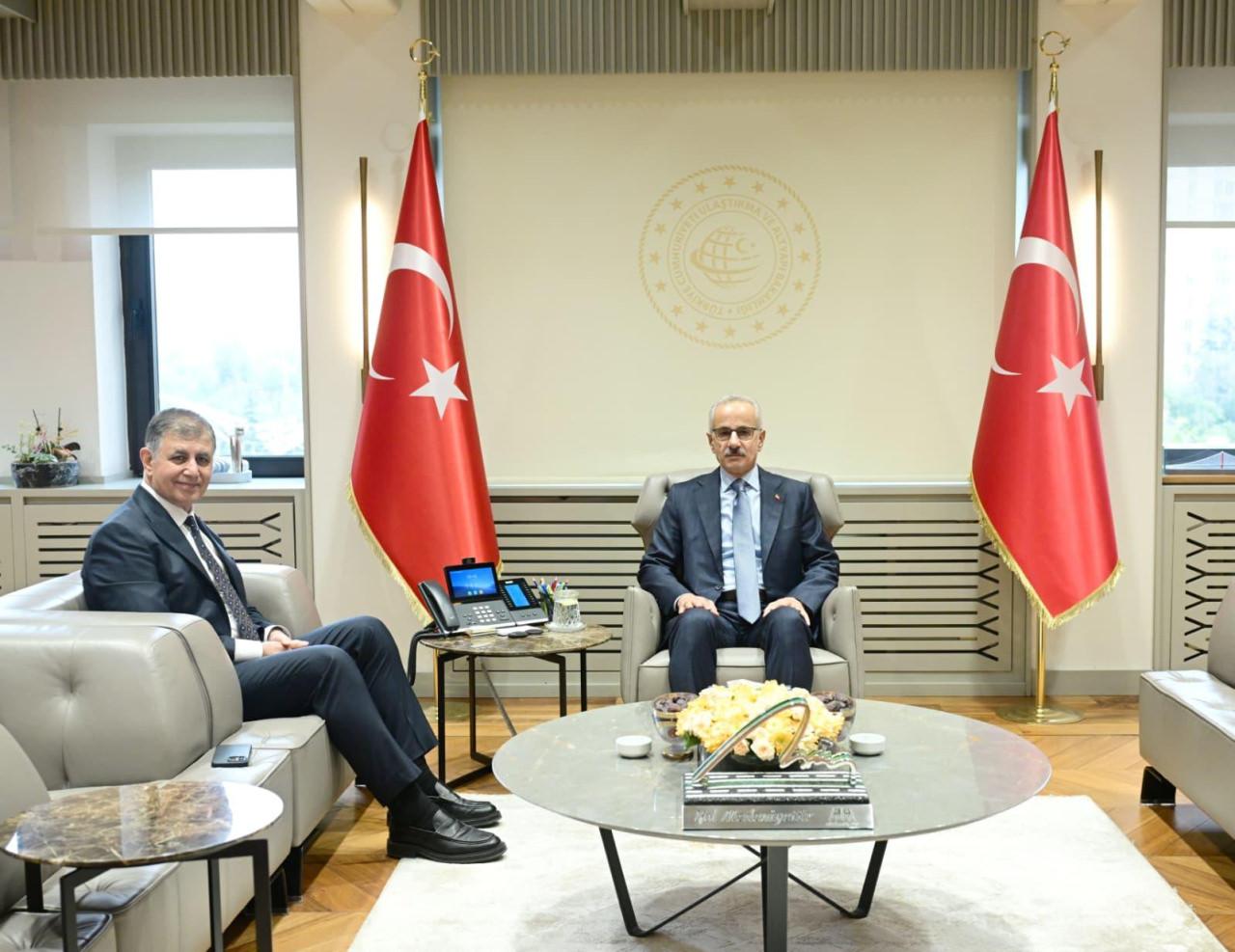 zmir Büyükşehir Belediye Başkanı Dr. Cemil Tugay, Ulaştırma ve Altyapı Bakanı Abdulkadir Uraloğlu