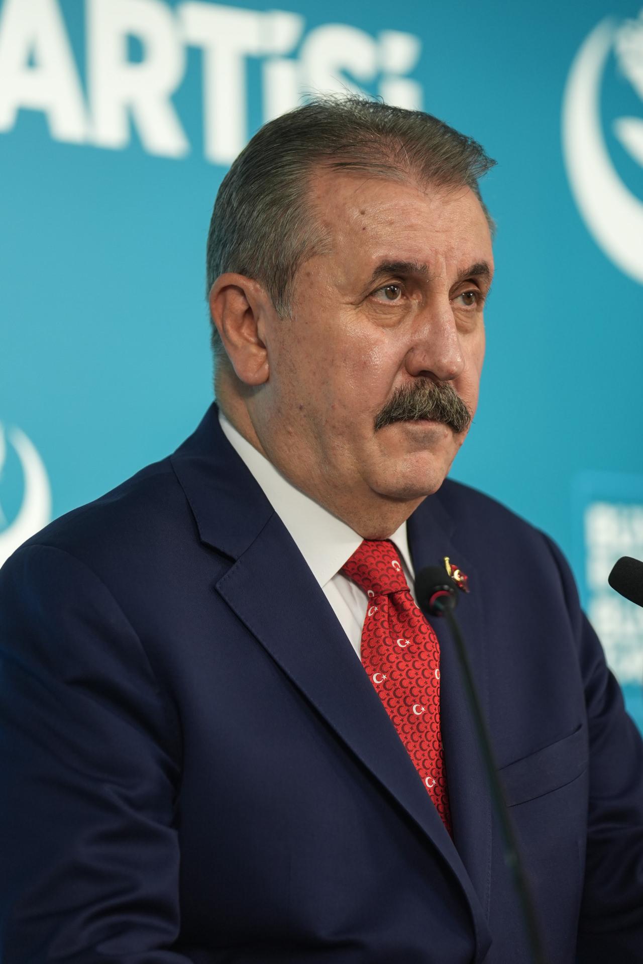 Destici: Cumhuriyet bağımsızlık ve ortak geleceğin teminatı