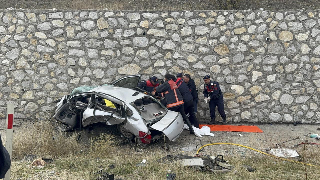 Olay yerine çok sayıda ekip sevk edildi. 