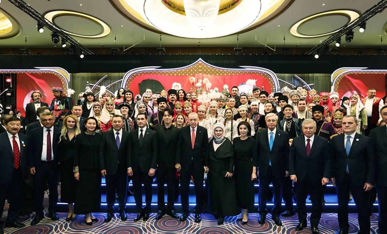 Emine Erdoğan'dan TDT Zirvesi kapsamında d&uuml;zenlenen programlara ilişkin paylaşım