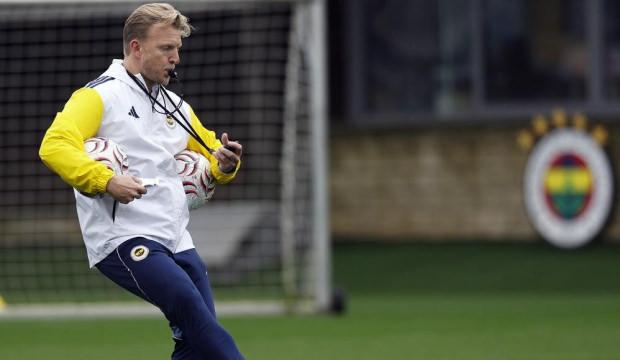 Fenerbah&ccedil;e, G&ouml;ztepe ma&ccedil;ının taktiğini Dirk Kuyt'la &ccedil;alıştı