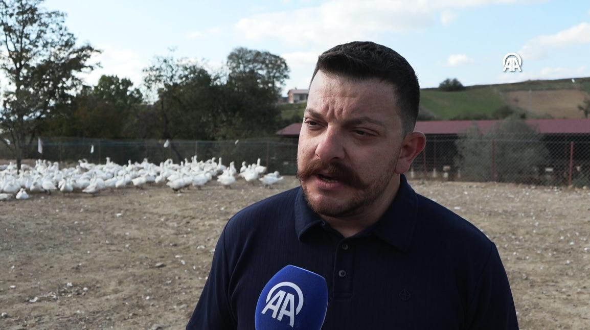 Burak Şahinkaya, 2027 yılında faaliyete geçirmeyi planladıkları kooperatif bünyesinde damızlık işletme, kuluçhane ve kesimhane kurmayı hedeflediklerini açıkladı.