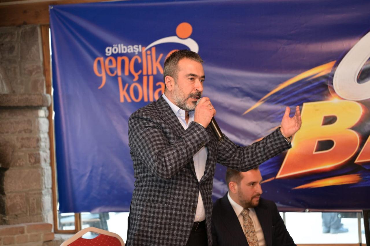 AK Parti Ankara İl Başkanı Hakan Han Özcan, gençlerin sorularını yanıtladı. 