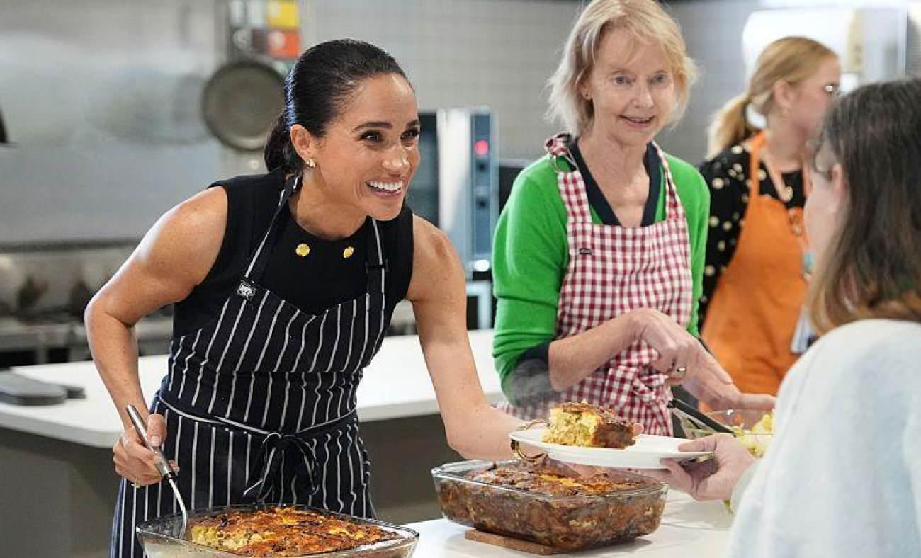 Kraliyet Ailesi'nin istenmeyen gelini sunuculuğa adım attı! Megan Markle teklifi kabul etti