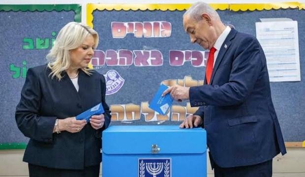 Se&ccedil;im s&uuml;rerken Netanyahu'dan skandal paylaşım geldi! 'Acil durum' deyip...