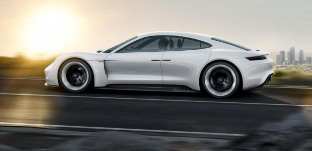 600 beygirli elektrikli otomobil