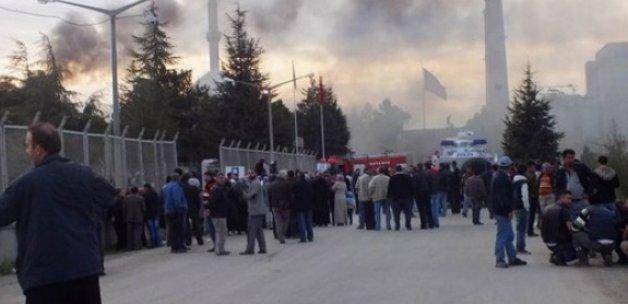 Arkadaşları için eylem yapan işçiler işten atıldı 