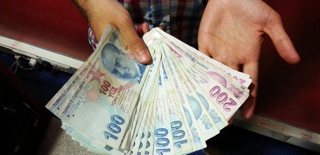 T&uuml;ketici kredileri ve kredi kartı kullanımı arttı