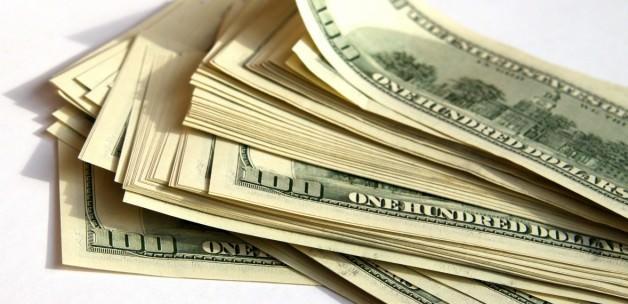 Bayram &ouml;ncesi dolara yatıran kazandı