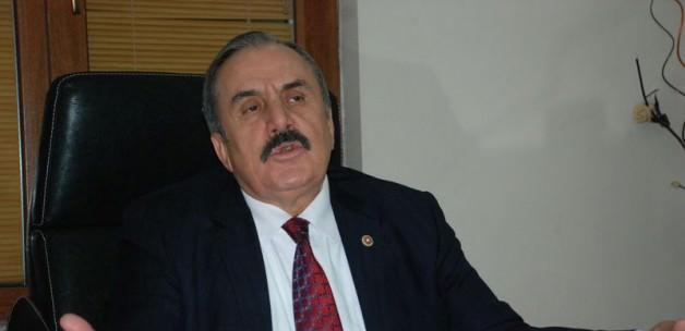 Eski bakan AK Parti'den adaylığını açıkladı