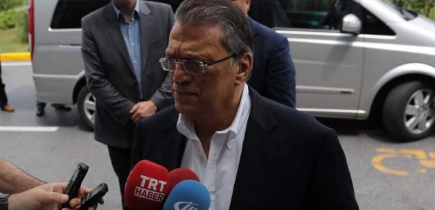 Mesut Yılmaz, AK Parti'nin altetnatifini gösterdi