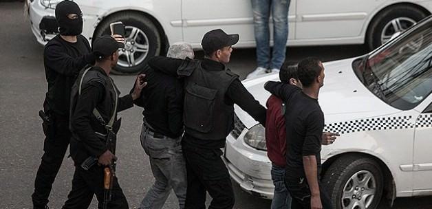 Mübarek'in beraatını protesto edenlere müdahale