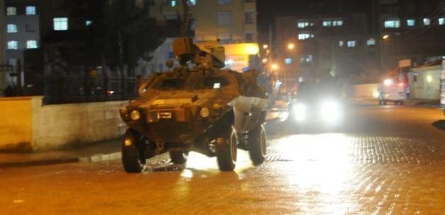 Polise roketatarlı saldırı! Operasyon başlatıldı