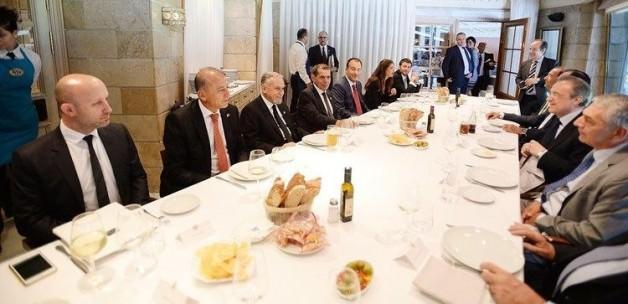 Real Madrid'den Galatasaray yönetimine yemek