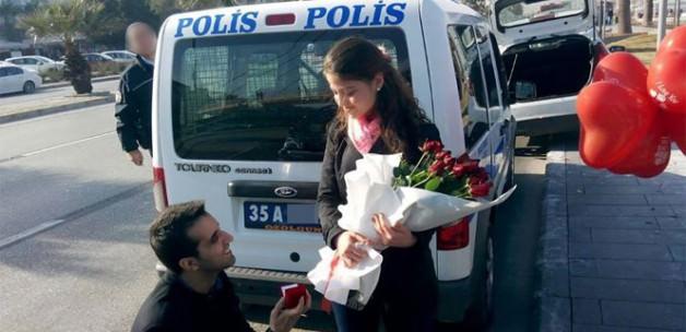 Şüpheli araçtan 'evlilik teklifi' çıktı
