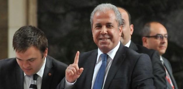 Tayyar Bahçeli'yle dalga geçti
