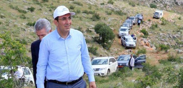 Yılmaz'dan Rize'de HES'e karşı iş aş mesajı