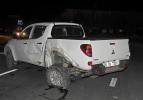 İzmir'de otomobil ile kamyonet çarpıştı: 6 yaralı