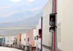 İran sınırında 16 kilometrelik tır kuyruğu