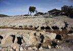 Bodrum'da inşaat alanında bulunan antik mezarlar