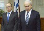 İsrail'de ortalık karıştı, bakan istifa etti