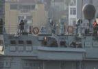 Kriz çıkaran Rus gemisine denizaltılı takip