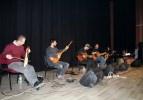 Ağrı'da köy okulları yararına konser