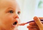 Ek gıdaların yanlış seçimi bebeği hasta ediyor
