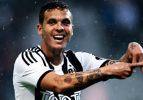 Beşiktaş'ta ilk ayrılık! Cuma günü imzalıyor