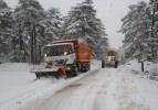 Eskişehir Büyükşehir Belediyesinden karla mücadele çalışmaları