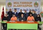 Multigroup Alanyaspor, Özgür Çek ve Zülküf Özer'i transfer etti