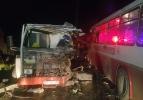 İzmir'de trafik kazası: 24 yaralı