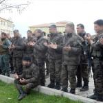 İdil'de özel harekat polisleri kurban kesti