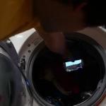 Galaxy S7'yi çamaşır makinesinde yıkadılar! 