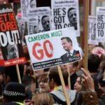 İngiltere'de protestocular Başbakanlığı kuşattı