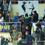 Fenerbahçe-Galatasaray derbisinde olay