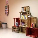 Kocaeli'de üniversite öğrencileri atıklardan kütüphane kurdu