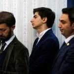 Davutoğlu'nu izleyen en sürpriz isim!