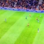 Derbide sahaya bir taraftar girdi 