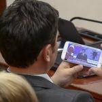 Meclis Davutoğlu'na kilitlendi!