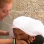 TRT muhabirini ısıran nine sosyal medyayı salladı