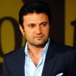 B&uuml;lent Uygun'dan 3 yıllık anlaşma!