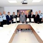İzmir'de "Ayın Polisleri" ödüllendirildi