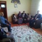 Kaymakam &Ouml;zaydın şampiyon atletin ailesini ziyaret etti