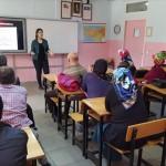 Yağlıdere'de öğrenci velilerine eğitim semineri verildi