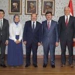 Vali Öz'den Başkan Gümrükçüoğlu'na veda ziyareti