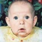 Babası suratını g&ouml;r&uuml;nce onu terketti