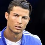 C. Ronaldo ‘dan şok tepki, mikrofonu alıp fırlattı – İzle